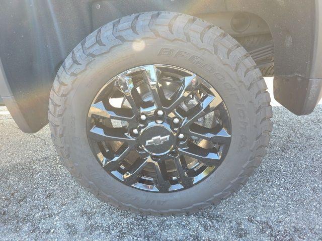 used 2025 Chevrolet Silverado 2500 car, priced at $69,998