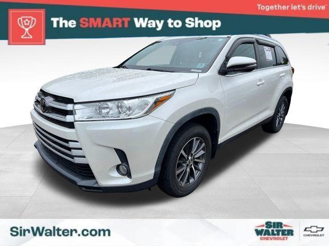 used 2019 Toyota Highlander car, priced at $25,515