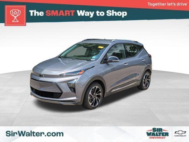 used 2022 Chevrolet Bolt EUV car, priced at $22,222