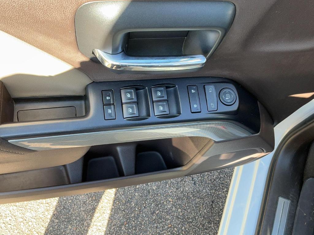 used 2015 Chevrolet Silverado 1500 car, priced at $18,499