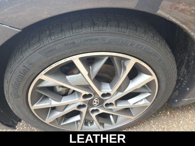 used 2020 Hyundai Elantra car, priced at $15,899