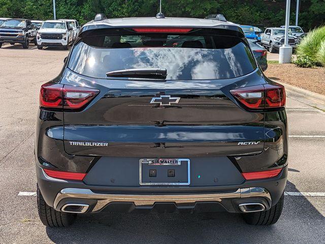 new 2025 Chevrolet TrailBlazer car, priced at $29,514