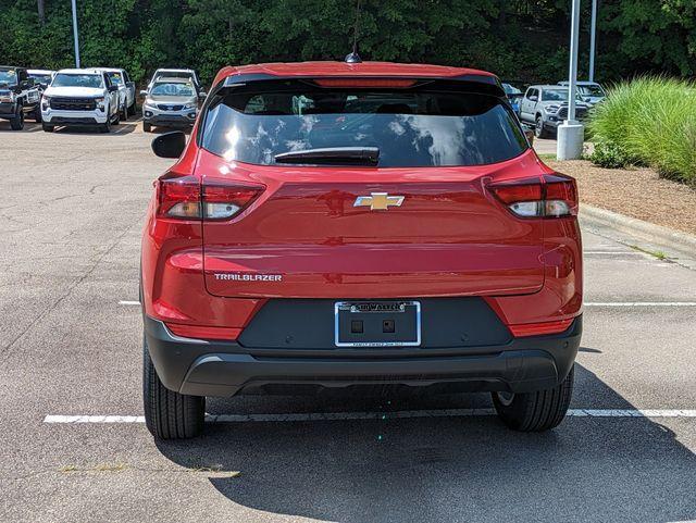 new 2026 Chevrolet TrailBlazer car, priced at $25,527