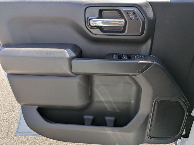 new 2025 Chevrolet Silverado 1500 car, priced at $46,975