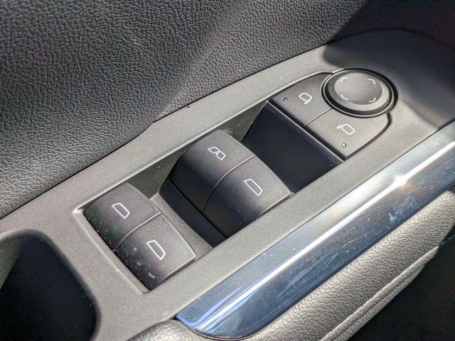 new 2025 Chevrolet Traverse car, priced at $42,670
