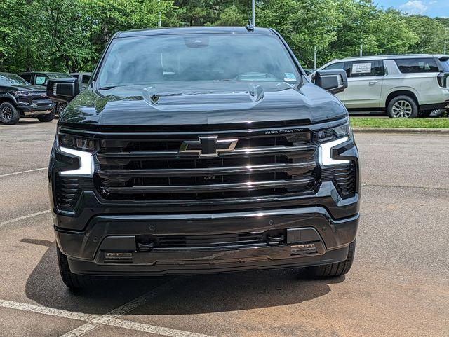 new 2025 Chevrolet Silverado 1500 car, priced at $71,318