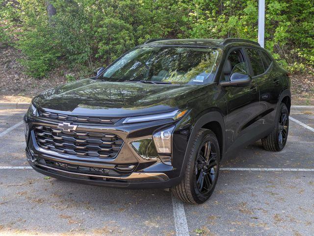 new 2025 Chevrolet Trax car, priced at $27,485