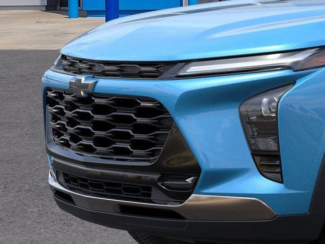 new 2025 Chevrolet Trax car, priced at $25,742
