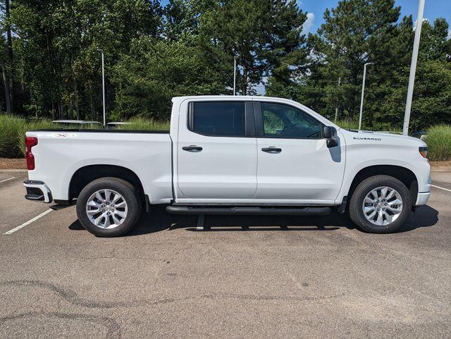 new 2025 Chevrolet Silverado 1500 car, priced at $42,103