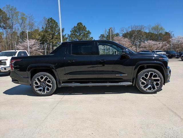 new 2025 Chevrolet Silverado EV car, priced at $85,389