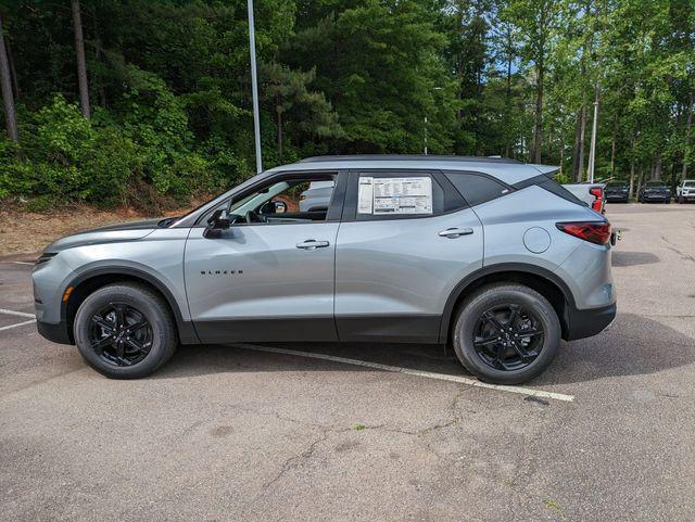 new 2025 Chevrolet Blazer car, priced at $38,555