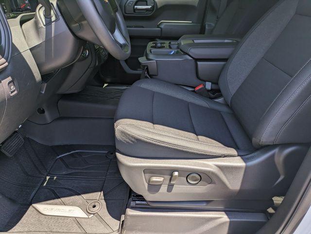 new 2025 Chevrolet Silverado 1500 car, priced at $42,773