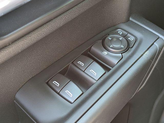 new 2025 Chevrolet Silverado 1500 car, priced at $42,084