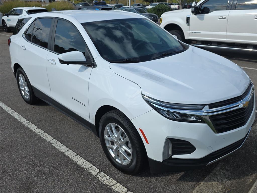 used 2022 Chevrolet Equinox car, priced at $17,865