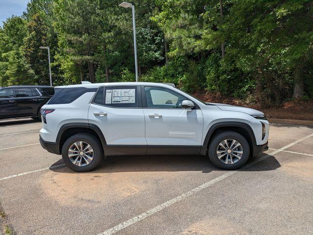 new 2026 Chevrolet Equinox car, priced at $32,990