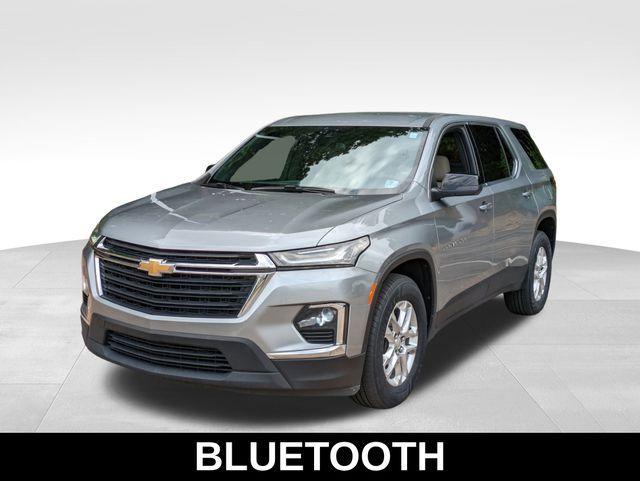 used 2023 Chevrolet Traverse car, priced at $27,986
