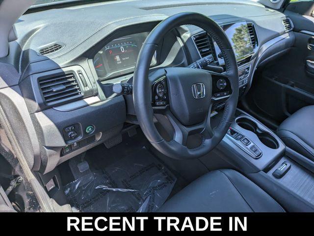 used 2022 Honda Pilot car, priced at $32,397