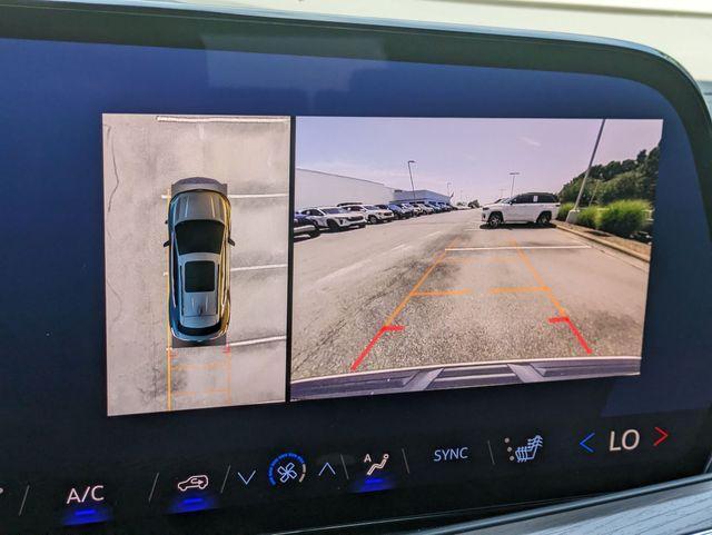 new 2025 Chevrolet Suburban car, priced at $72,595