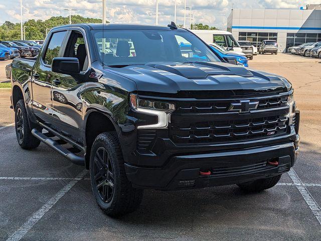 new 2025 Chevrolet Silverado 1500 car, priced at $52,421