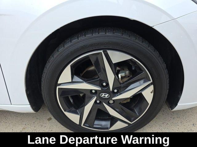 used 2021 Hyundai Elantra car, priced at $17,193