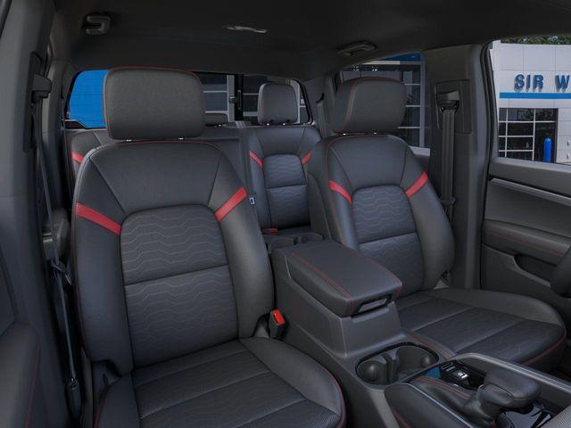 new 2025 Chevrolet Colorado car, priced at $45,050