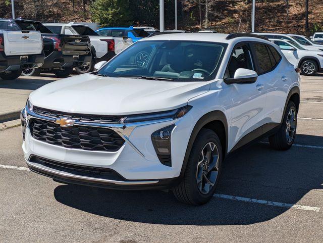 new 2025 Chevrolet Trax car, priced at $25,385
