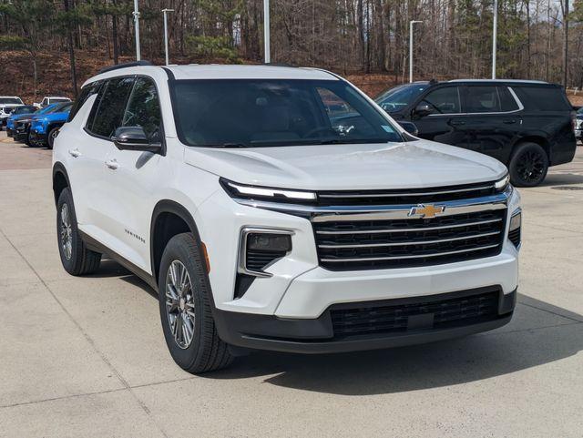 new 2025 Chevrolet Traverse car, priced at $42,595