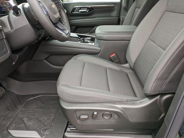 new 2025 Chevrolet Suburban car, priced at $63,170