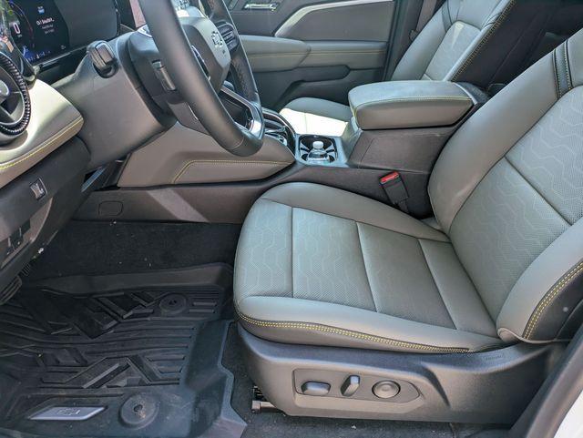 new 2025 Chevrolet Colorado car, priced at $49,315