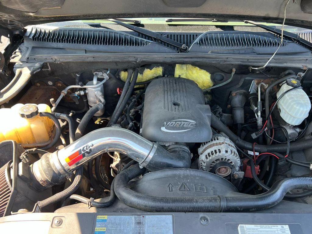 used 2005 Chevrolet Silverado 2500 car, priced at $8,995