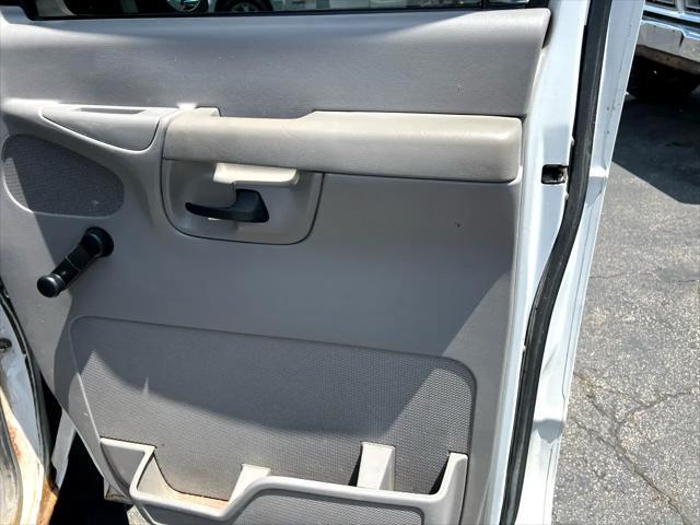 used 2002 Ford E350 Super Duty car, priced at $4,995