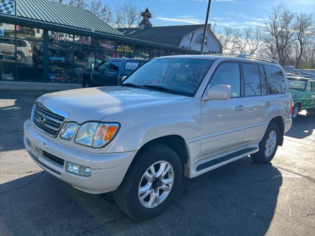 used 2005 Lexus LX 470 car, priced at $10,995