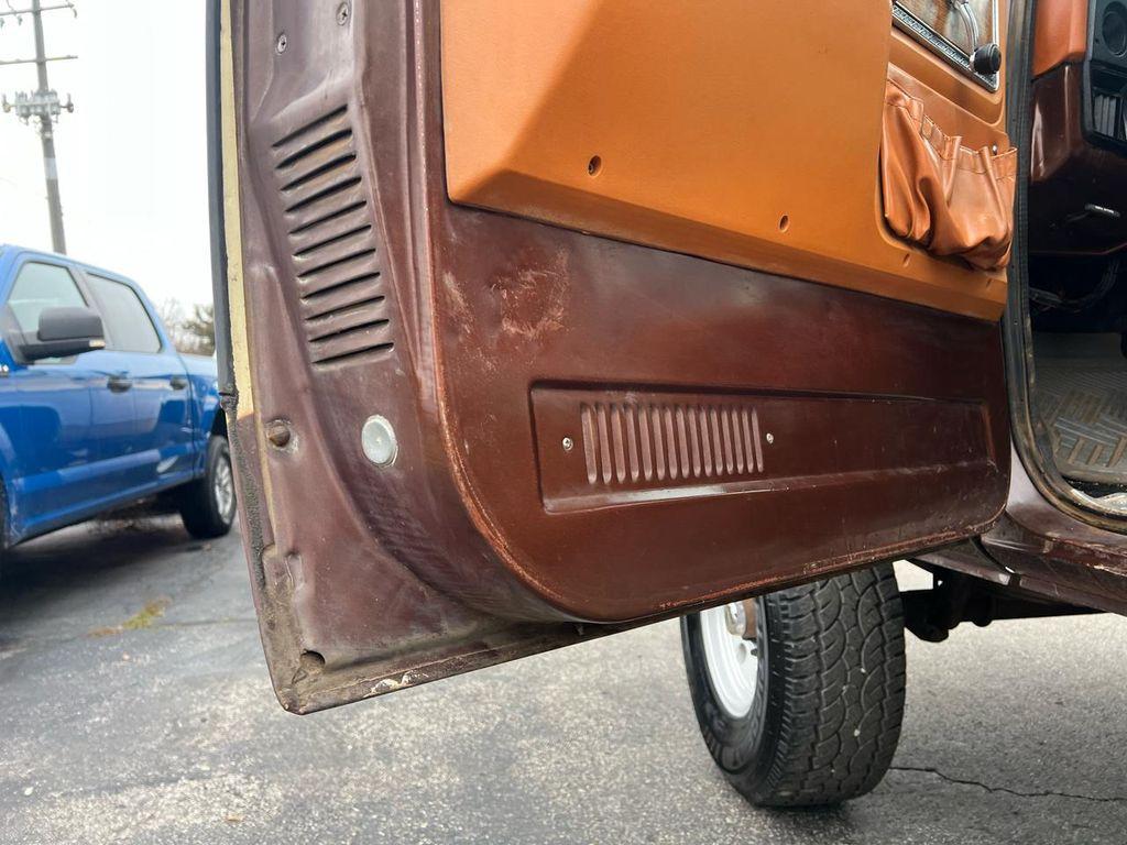 used 1977 Chevrolet Suburban car, priced at $19,995