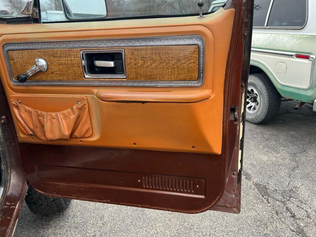 used 1977 Chevrolet Suburban car, priced at $19,995