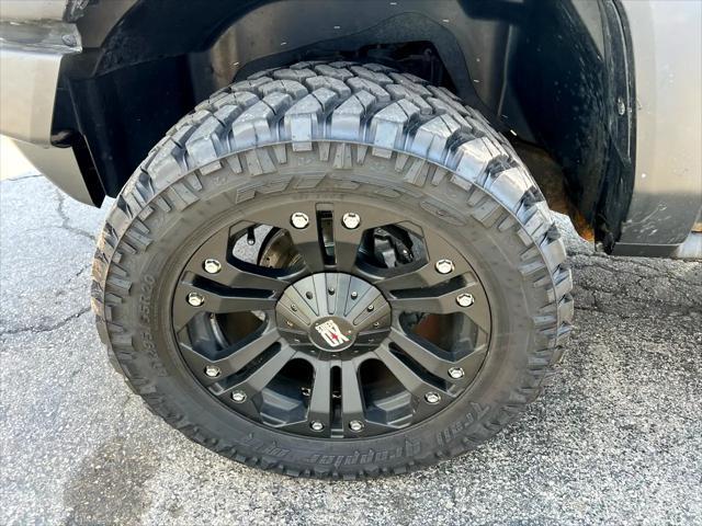 used 2006 Hummer H3 car, priced at $4,995