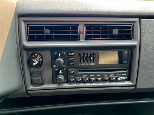 used 1993 GMC Jimmy car, priced at $29,995
