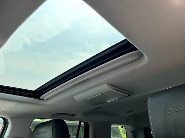 used 2015 GMC Yukon car, priced at $15,995