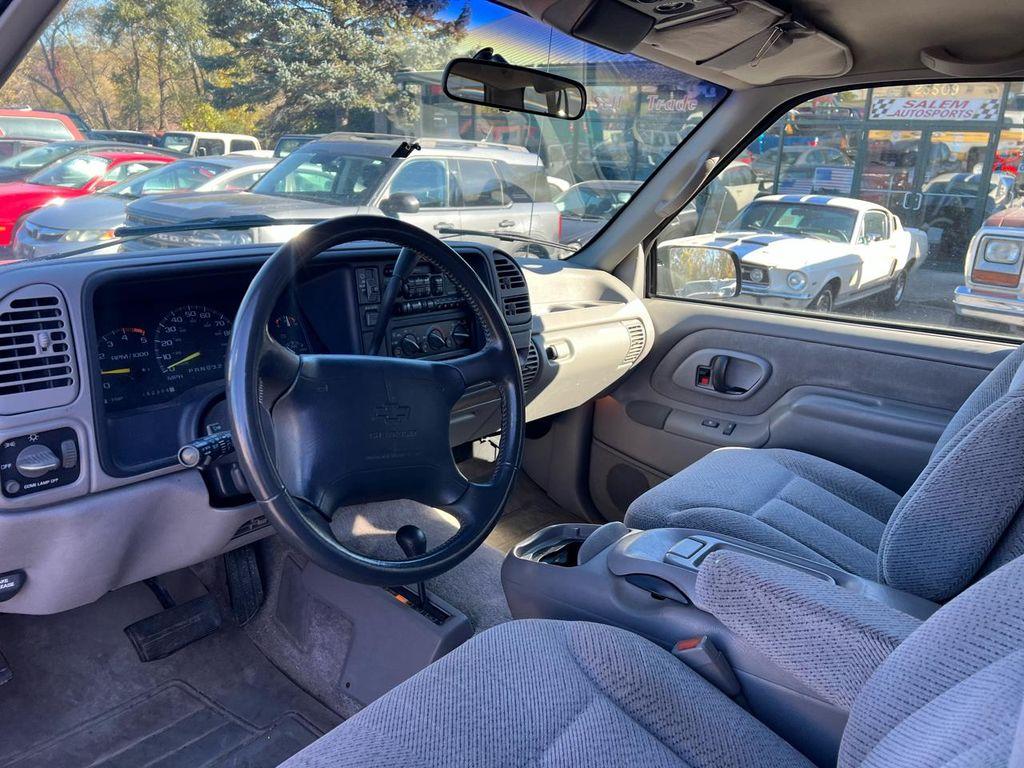 used 1995 Chevrolet Tahoe car, priced at $6,995