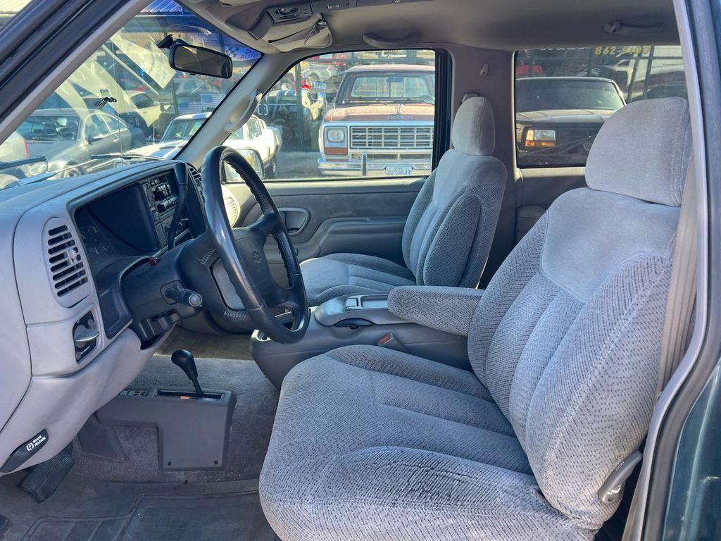 used 1995 Chevrolet Tahoe car, priced at $6,995