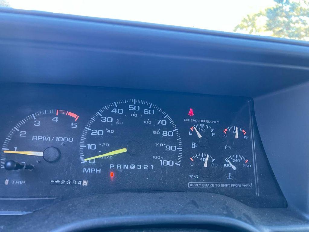 used 1995 Chevrolet Tahoe car, priced at $6,995