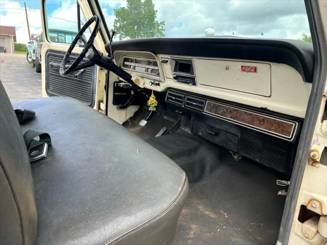 used 1970 Ford F-250 car, priced at $7,995