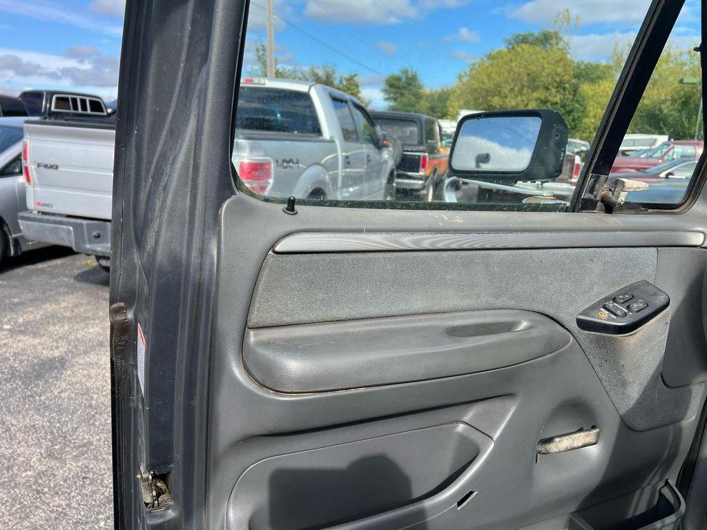 used 1993 Ford F-250 car, priced at $4,995