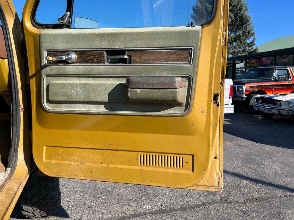 used 1976 Chevrolet Suburban car, priced at $19,995