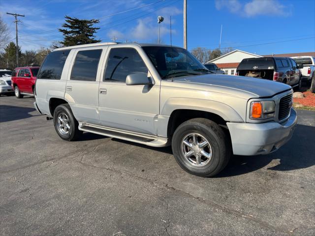 used 2000 GMC Yukon car, priced at $6,995