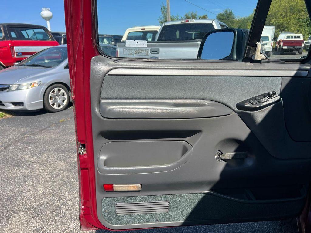 used 1993 Ford Bronco car, priced at $12,995