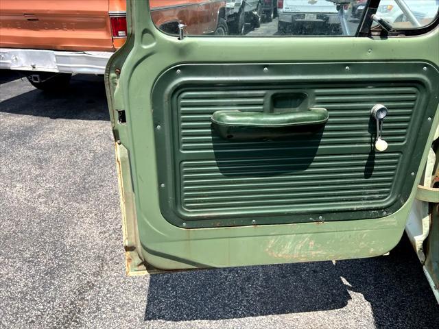 used 1971 Ford F-250 car, priced at $7,995