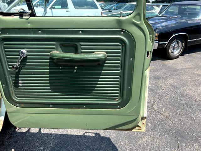used 1971 Ford F-250 car, priced at $7,995