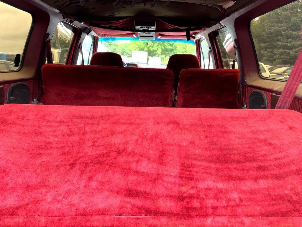 used 1990 Chevrolet Suburban car, priced at $12,995