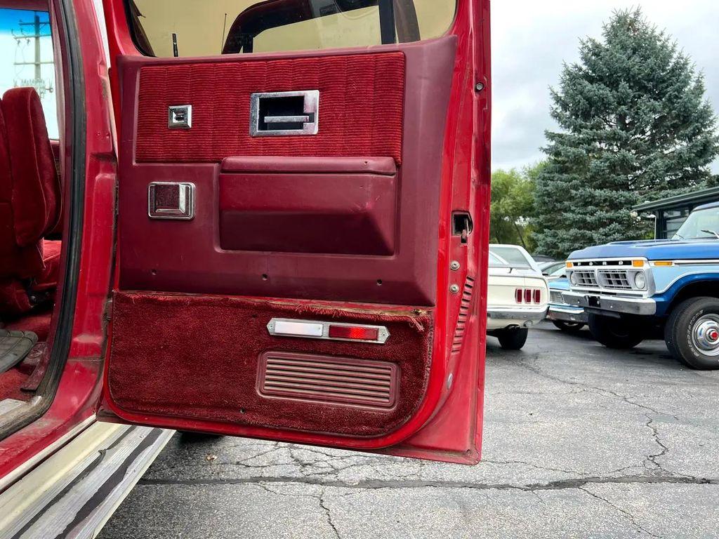 used 1990 Chevrolet Suburban car, priced at $12,995