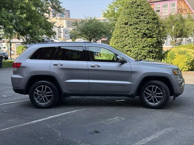 used 2019 Jeep Grand Cherokee car, priced at $20,995